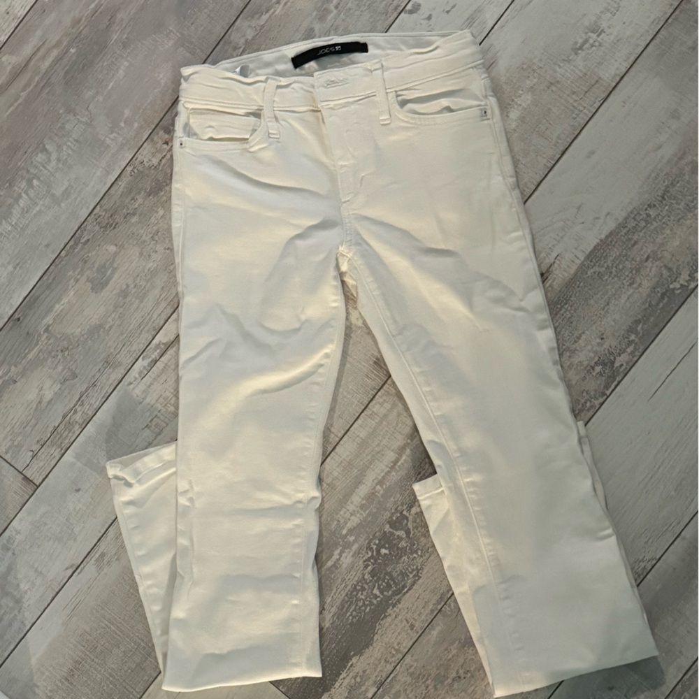 Joe’s Jeans white Bootcut petite